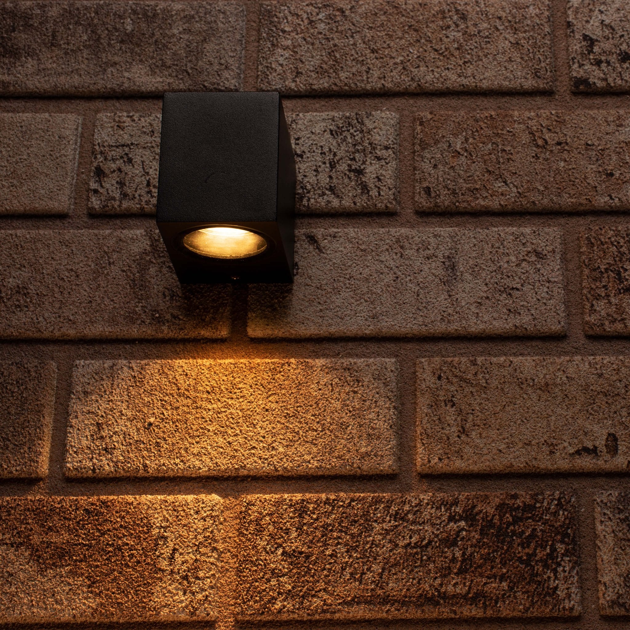 NØRD Down - LED's Light LED Wandlamp Buiten met GU10 fitting - Vierkant - IP44 - Zwart - Model Rome Wandlampen LED.nl