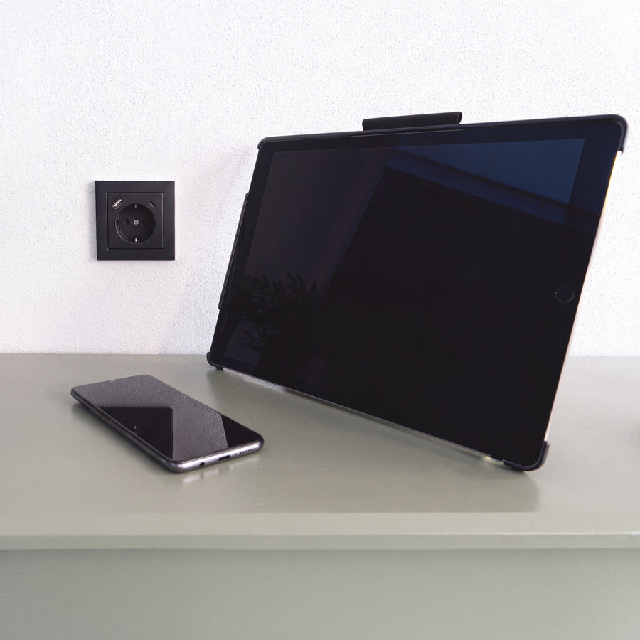 ProCharge Wandcontactdoos met USB-C en USB snelladers - Universeel - Zwart