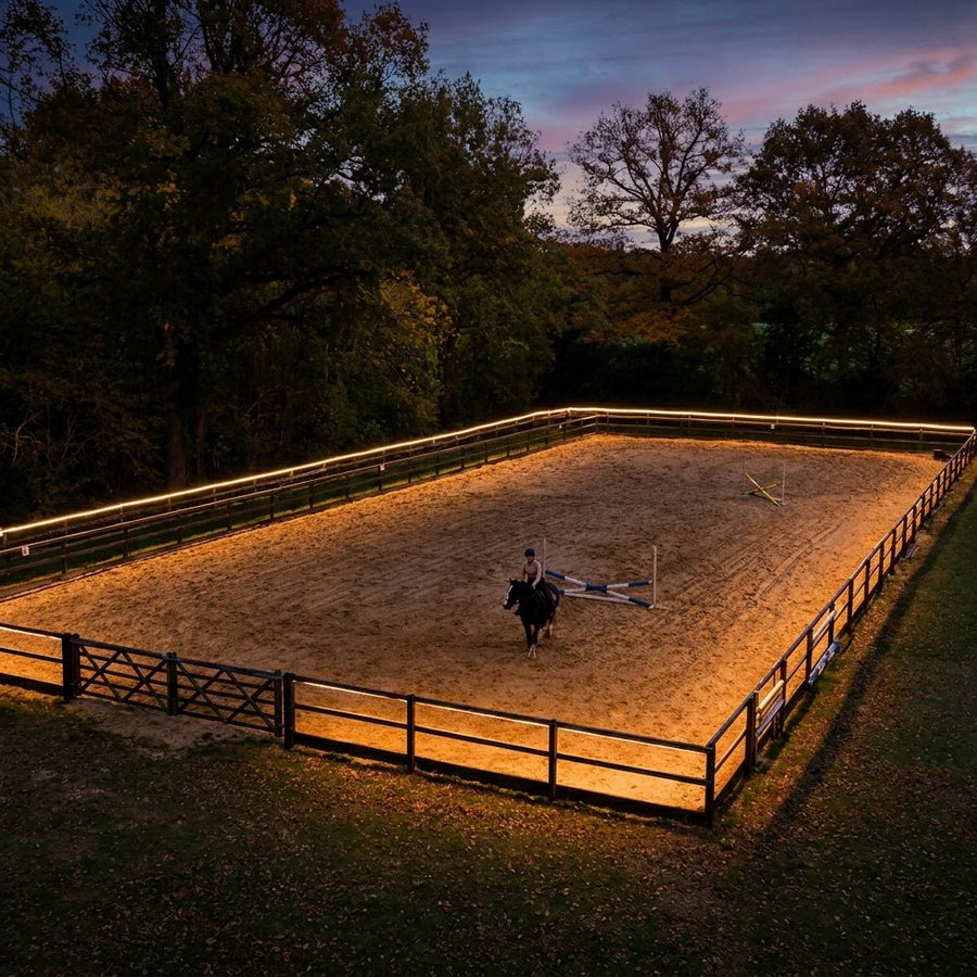Baanverlichting Paarden of longeerbak Horsewalker Verlichting 50m - Verlengbaar tot 75 meter - 40.000 lm) Led.nl