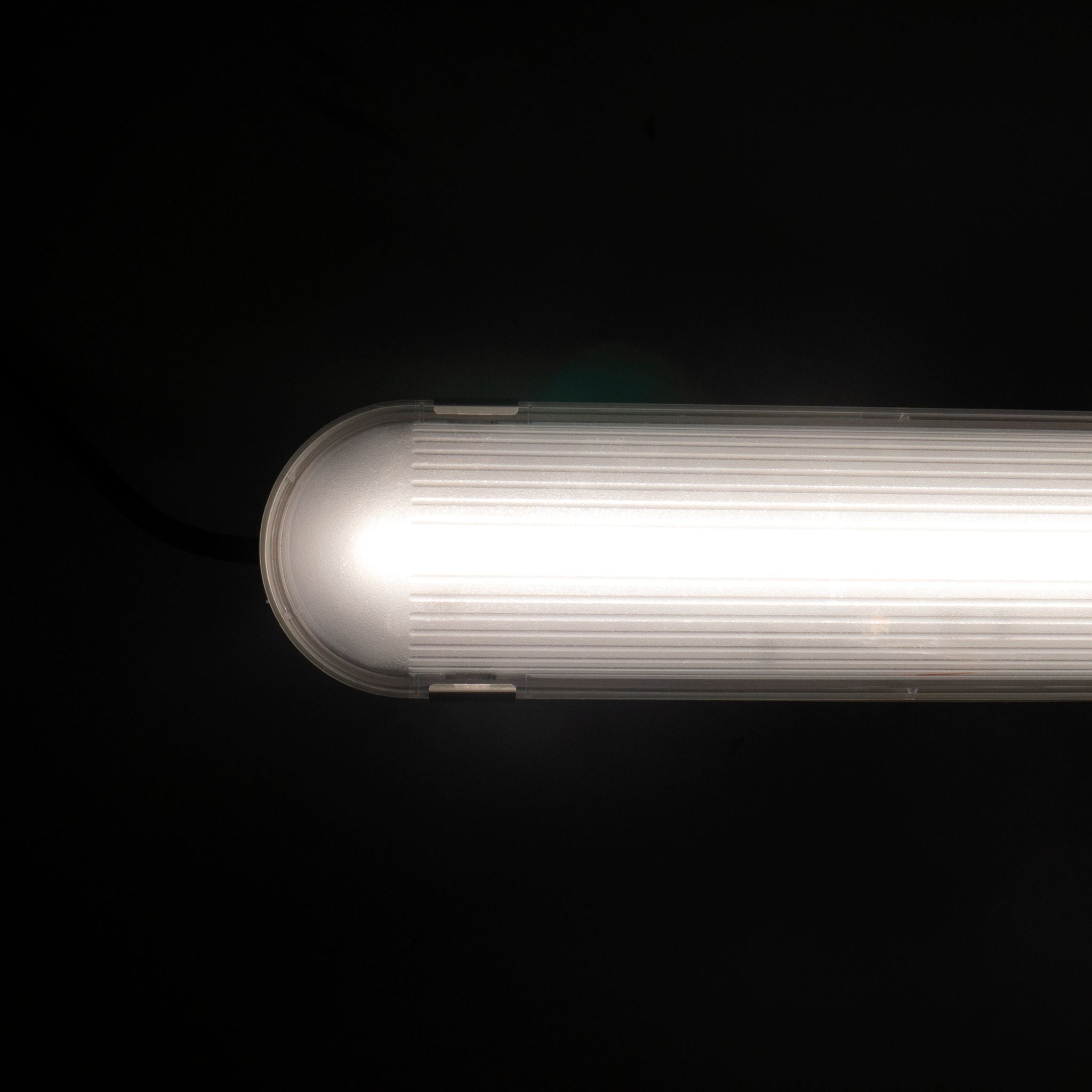 4 PACK -LED's Light Pro Philips TL armatuur met strip 120 cm - Koppelbaar - Power switch - Energielabel B - 5400 lm - 185lm/w - 30W - 4000K TL verlichting LED.nl