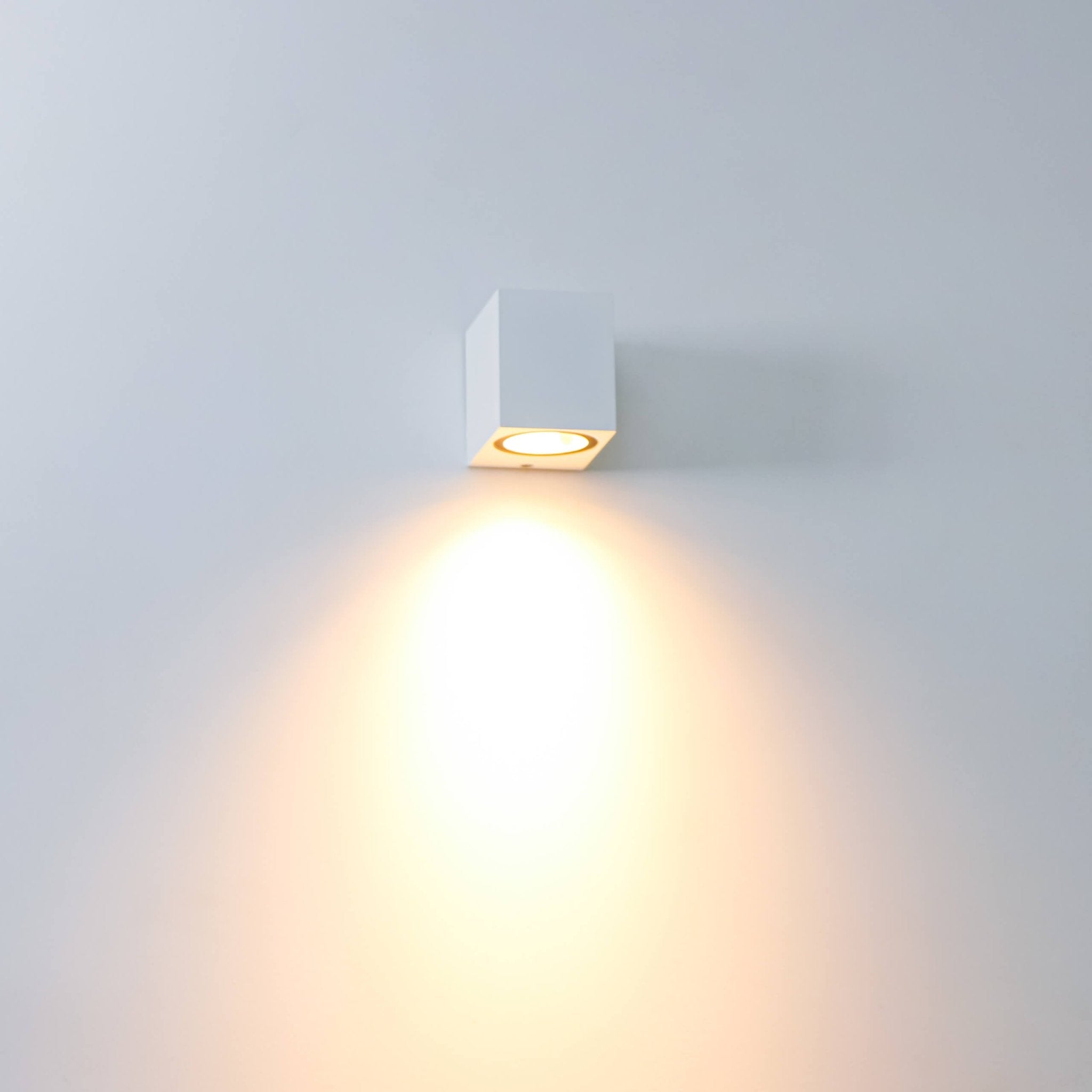 NØRD Down - LED's Light LED Wandlamp Buiten met GU10 fitting - Vierkant - IP44 - Wit - Model Rome Wandlampen LED.nl