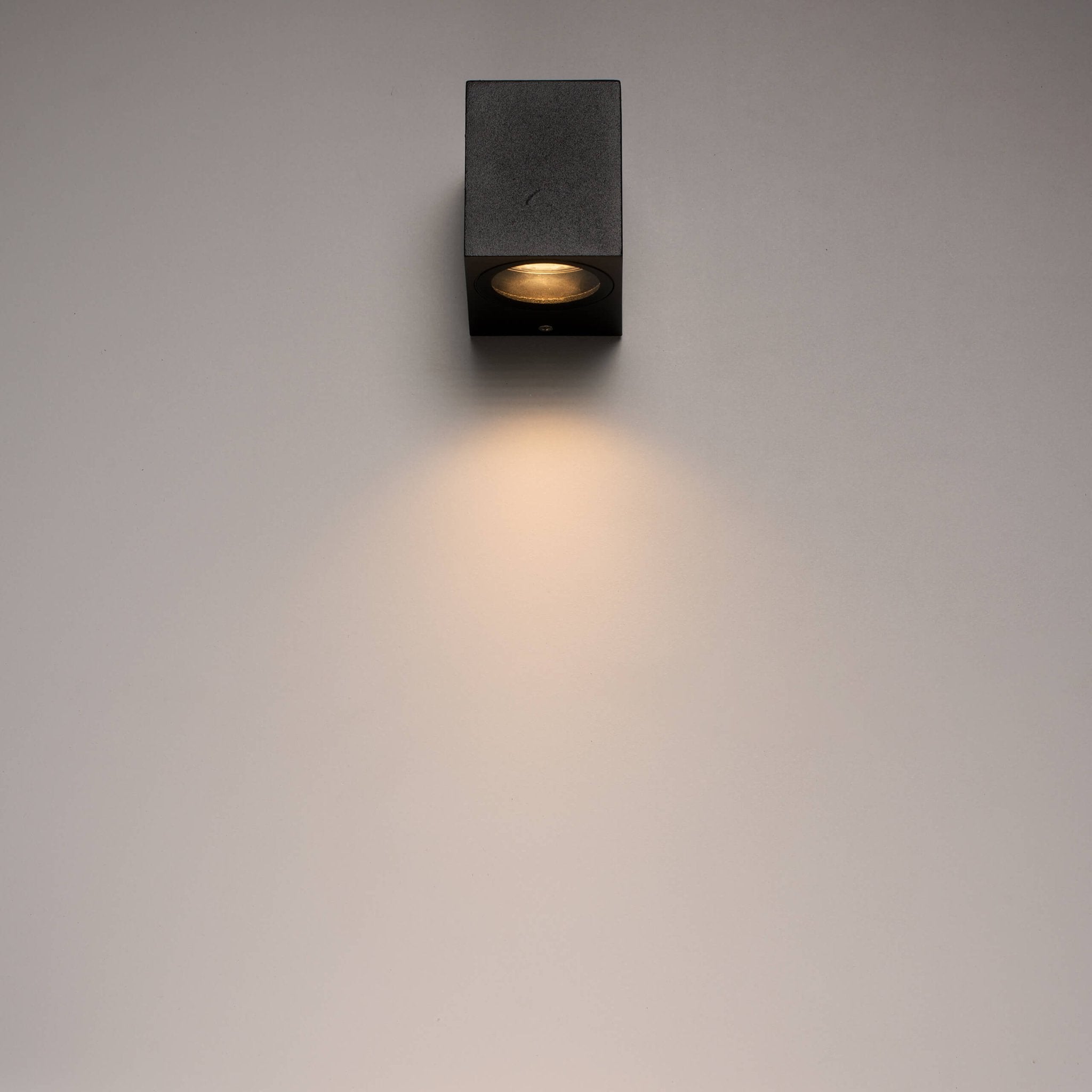 NØRD Down - LED's Light LED Wandlamp Buiten met GU10 fitting - Vierkant - IP44 - Zwart - Model Rome Wandlampen LED.nl