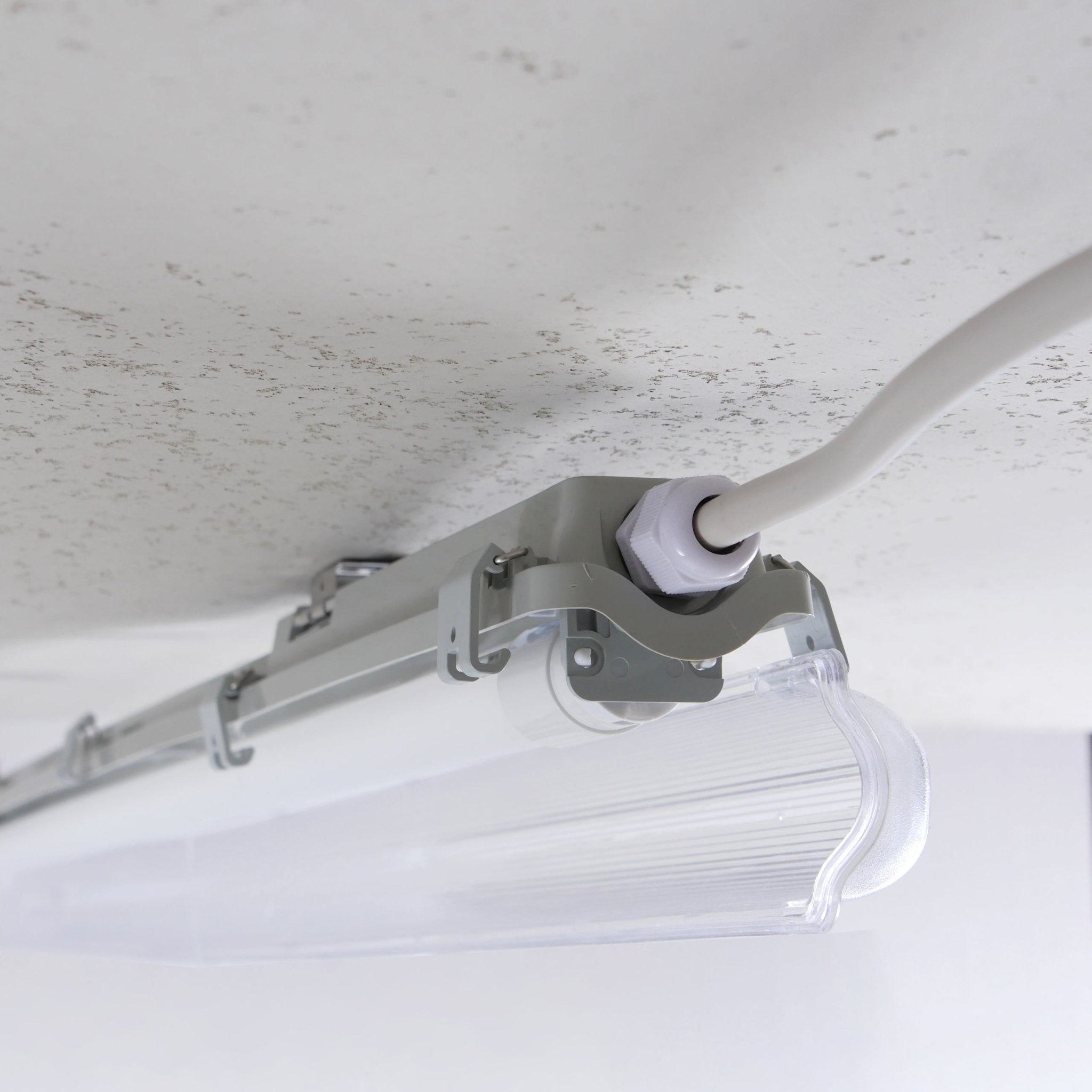 Proventa TL verlichting LED 120 cm - LED TL armatuur incl. LED buis - Waterdicht - 1800 lm - IP65 - 4000K TL verlichting LED.nl