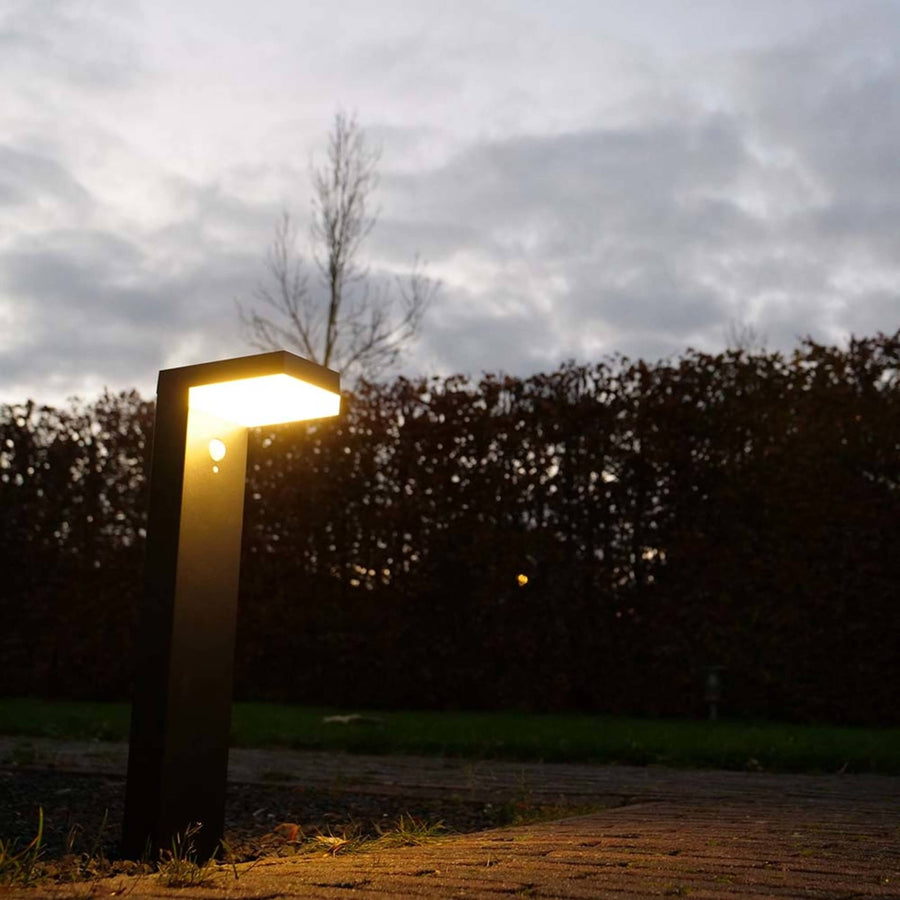 LED's Light RVS Solar LED Tuinlamp Paallamp met Bewegingssensor - Draadloos - 3 standen - Zwart Buitenlampen LED.nl